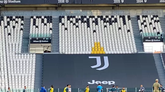 Juve Napoli si gioca