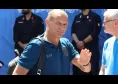 Arrivo Napoli a Dimaro: i sorrisi di Allegri, le sorprese tra i convocati e l'abbraccio dei 300 tifosi | FOTOGALLERY