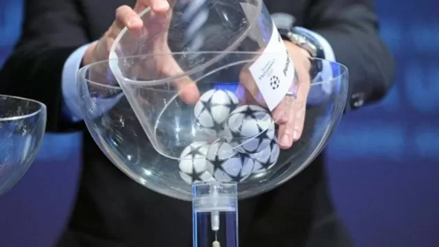 Champions League sorteggi Napoli