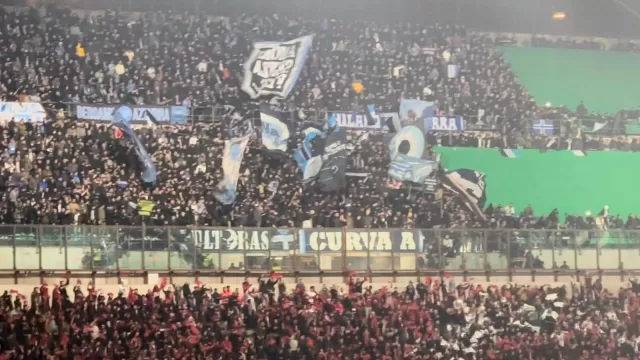 Tifosi Napoli a San Siro
