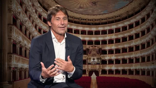 Presentazione Conte-Napoli al Teatro San Carlo