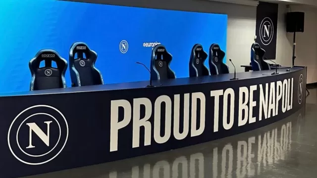 Conferenza stampa Napoli