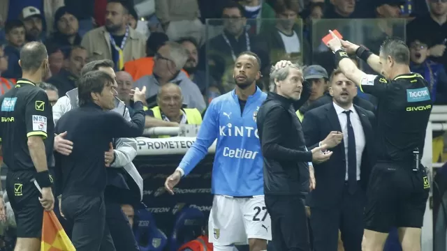Conte espulso in Parma-Napoli