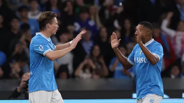 McTominay e Juan Jesus