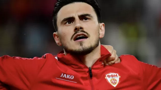 Elmas in campo con la Macedonia del Nord