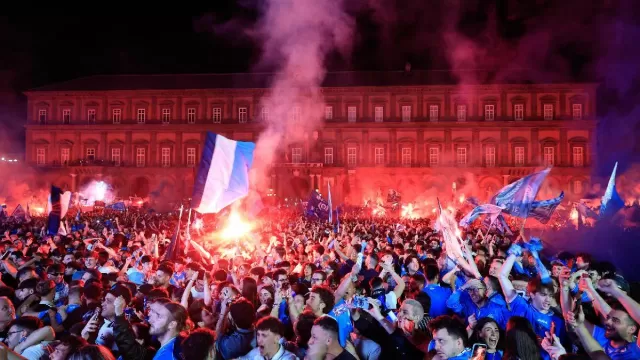 Festa Napoli a Piazza del Plebiscito