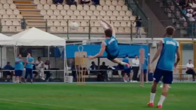 Rovesciata di McTominay