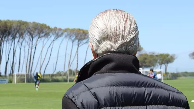 De Laurentiis a Castel Volturno