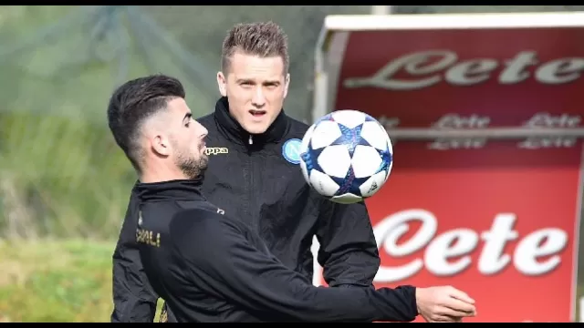 Elseid Hysaj e Piotr Zielinski