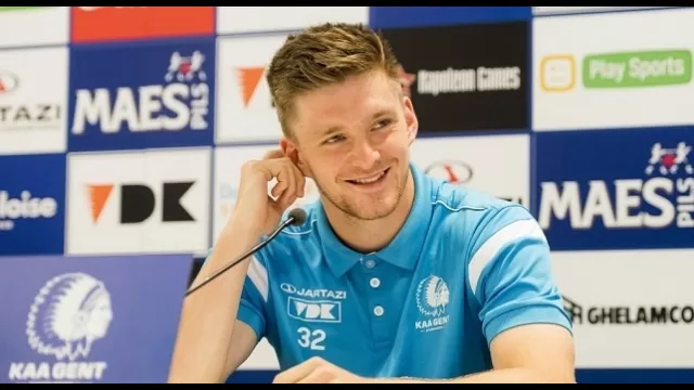 Thomas Foket &egrave; un calciatore belga, difensore del KAA Gent