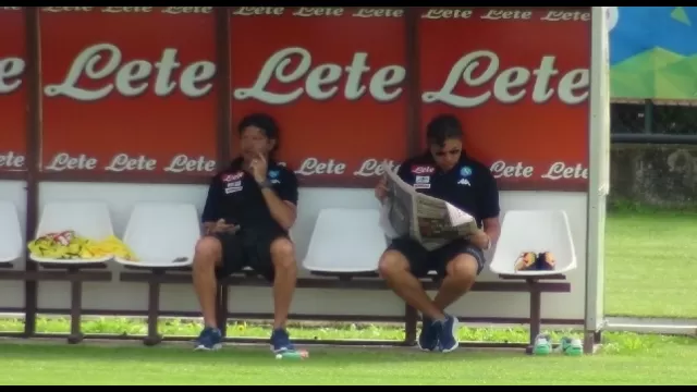 Cristiano Giuntoli al Comunale di Carciato, allenamento in corso del Napoli