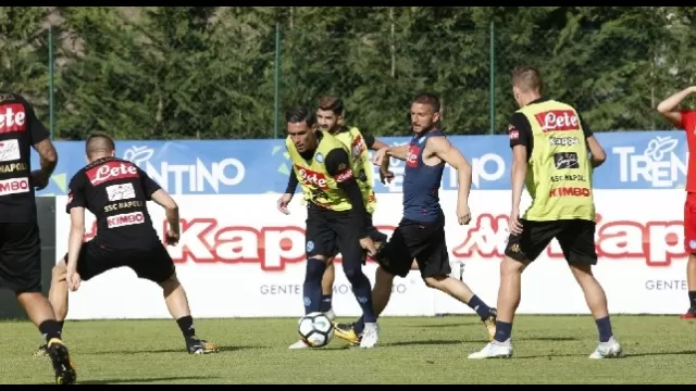 Jos&eacute; Callejon, attaccante spagnolo del Napoli