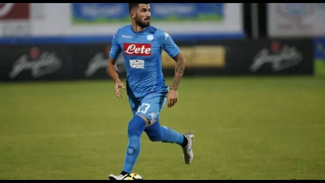 Elseid Hysaj in azione con la maglia del Napoli