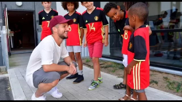 Mertens in Belgio con i bambini