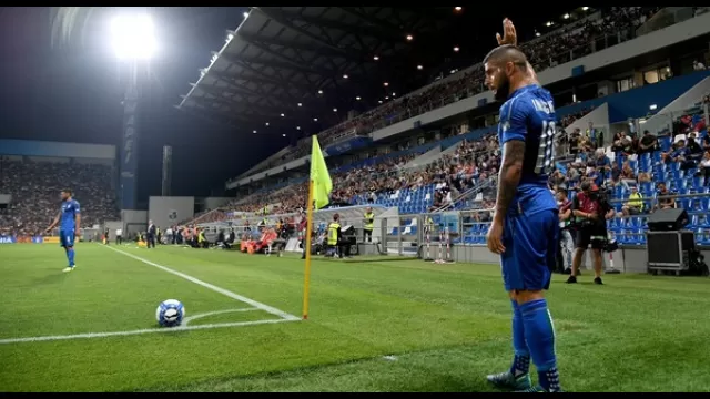 Lorenzo Insigne &egrave; un calciatore italiano, attaccante del Napoli e della Nazionale italiana