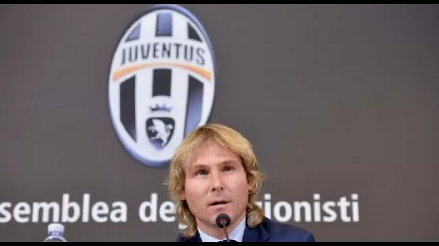Pavel Nedved sul Napoli: "Il Napoli gioca meglio? Sembra spettacolare, e poi cos'&egrave; la bellezza: una triangolazione?"