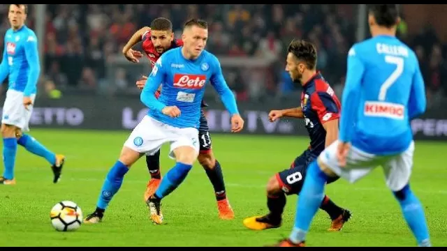 Piotr Zieliński &egrave; un calciatore polacco, centrocampista del Napoli e della Nazionale polacca
