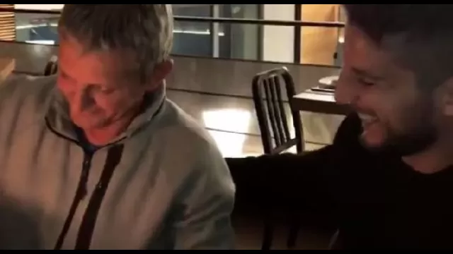 Mertens festeggia il compleanno del padre
