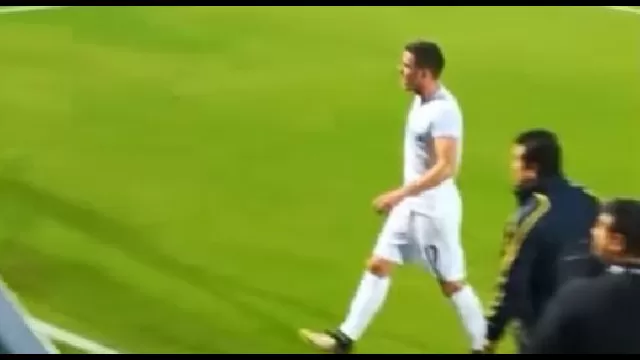 Veretout si dirige da un raccattapalle con rabbia