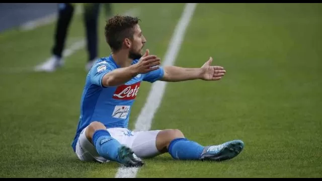 Dries Mertens &egrave; un calciatore belga, ala o attaccante del Napoli e della nazionale belga