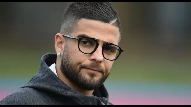 Lorenzo Insigne &egrave; un calciatore italiano, attaccante del Napoli e della Nazionale italiana