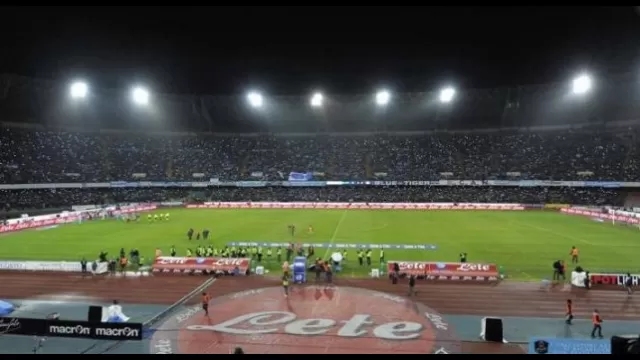 Biglitti Napoli-Stella Rossa, San Paolo
