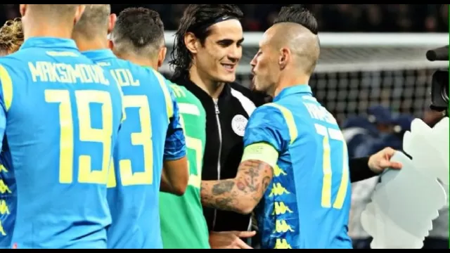 Edinson Cavani e Marek Hamsik in PSG - Napoli in Champions League a Parigi