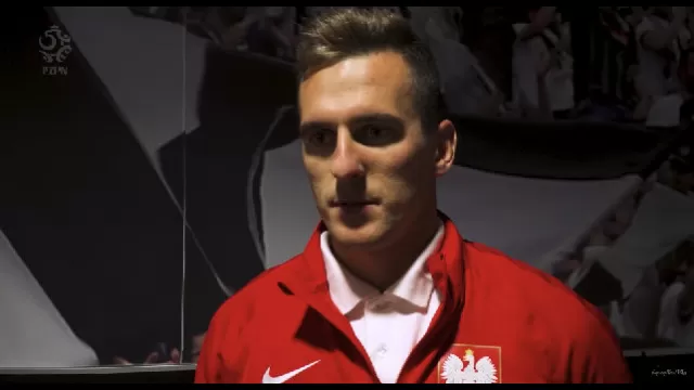 Arkadiusz Milik in mixed zone dopo Portogallo-Polonia