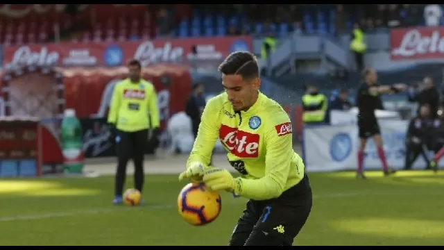 Alex Meret con la divisa d'allenamento del Napoli