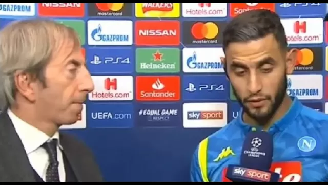 Faouzi Ghoulam in azione con la maglia del Napoli