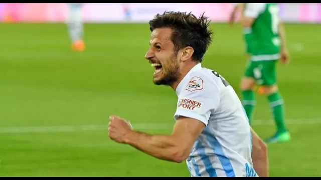 Antonio Marchesano esulta dopo un gol con lo Zurigo