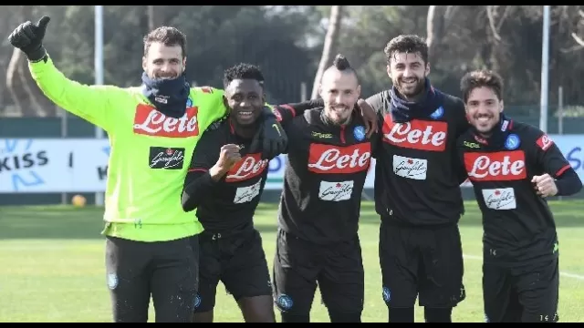 Karnezis, Diawara, Hamsik, Luperto e Verdi