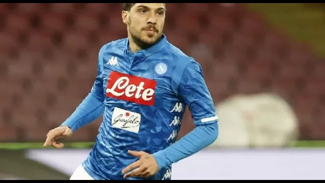 Simone Verdi con la maglia del Napoli