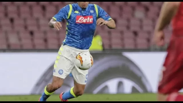 Allan con la maglia del Napoli