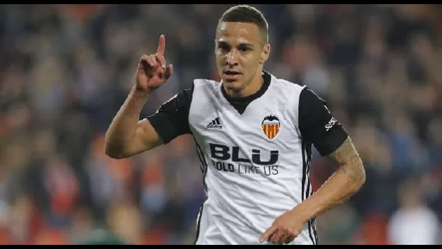 Rodrigo, attaccante o ala del Valencia e della nazionale spagnola