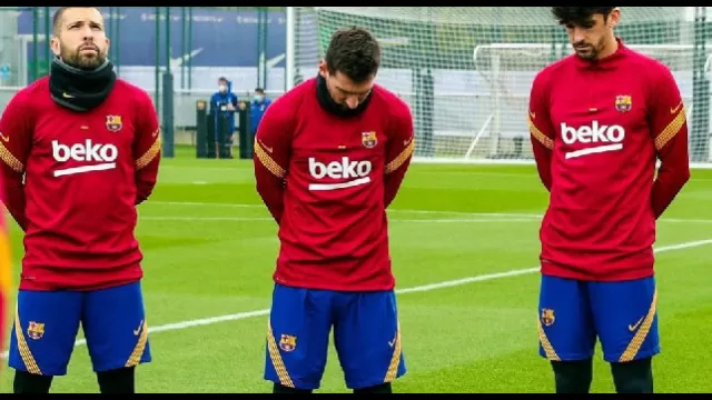 Messi piange maradona