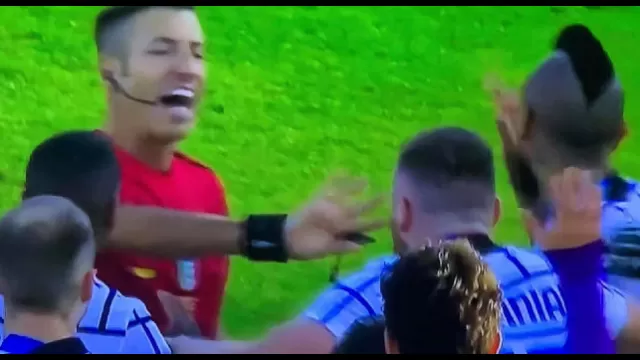 L'arbitro Massa in Fiorentina-Inter