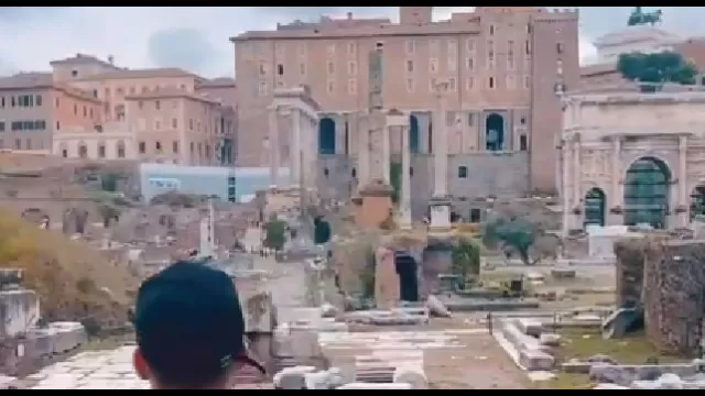Kat e Mertens a Roma