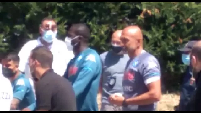 Spalletti, Insigne e Koulibaly incontrano gli ultras del Napoli a Castel di Sangro