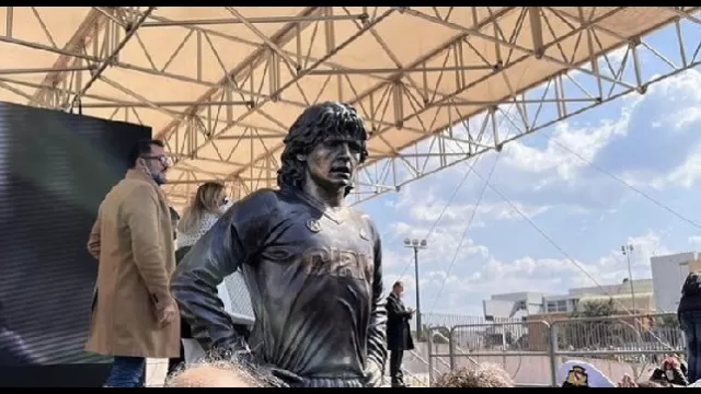 Statua Maradona