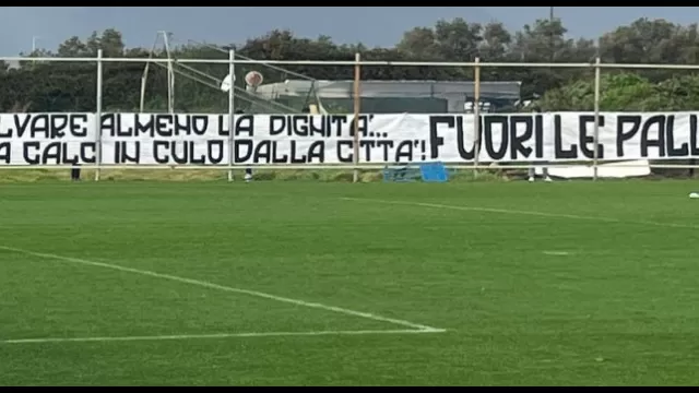 Striscione Salernitana