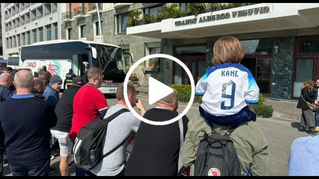 Tifosi inglesi a Napoli