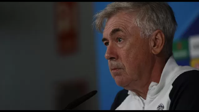 Carlo Ancelotti in conferenza stampa