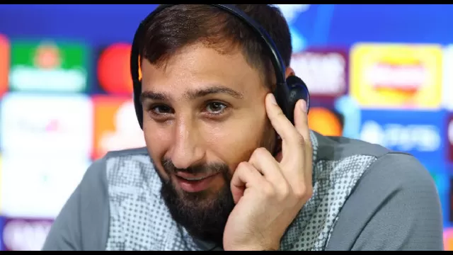 Donnarumma in conferenza stampa