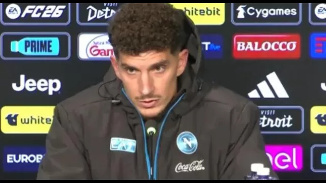 Di Lorenzo in conferenza stampa